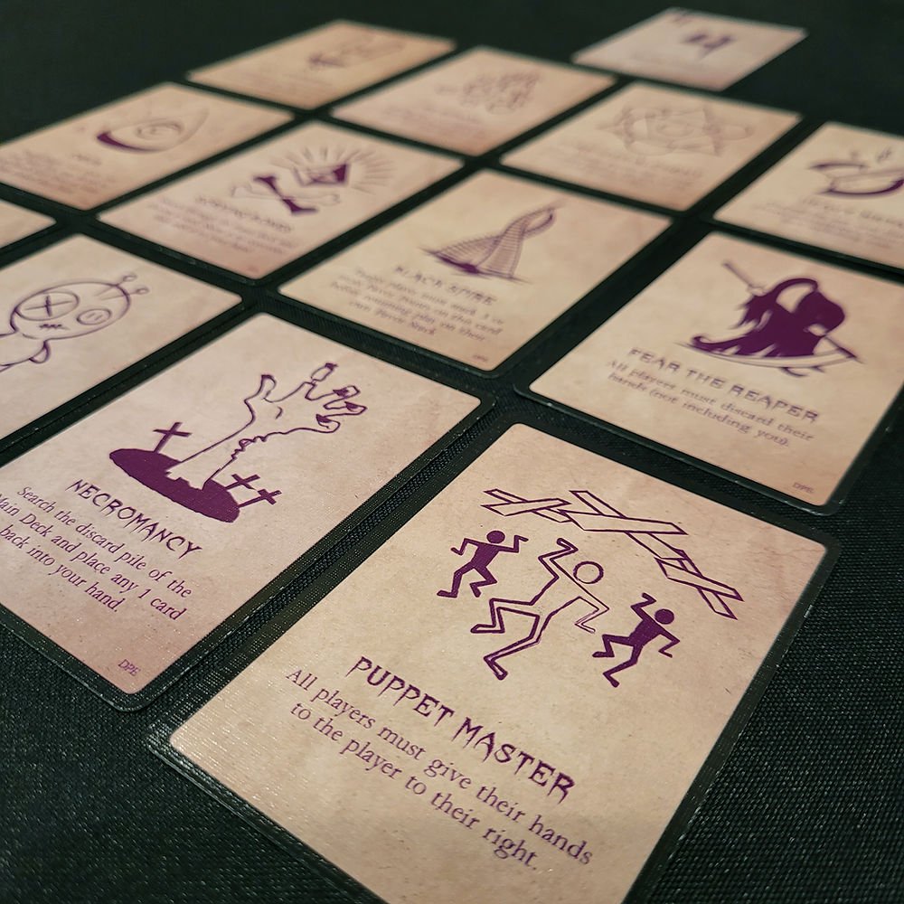 Crazy Cultists: The Dark Powers Expansion - Exalted Funeral